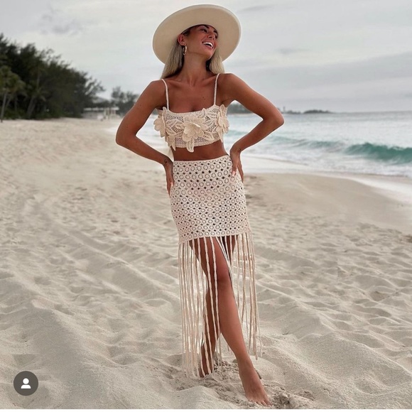 ZARA BLOGGERS FAV FRINGED CROTCHET SKIRT - Picture 4 of 13